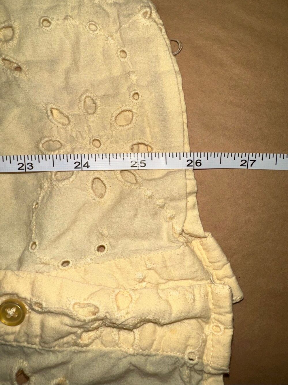 Anthropologie Yellow Eyelet Buttondown Top Sz Medium - Picture 11 of 12